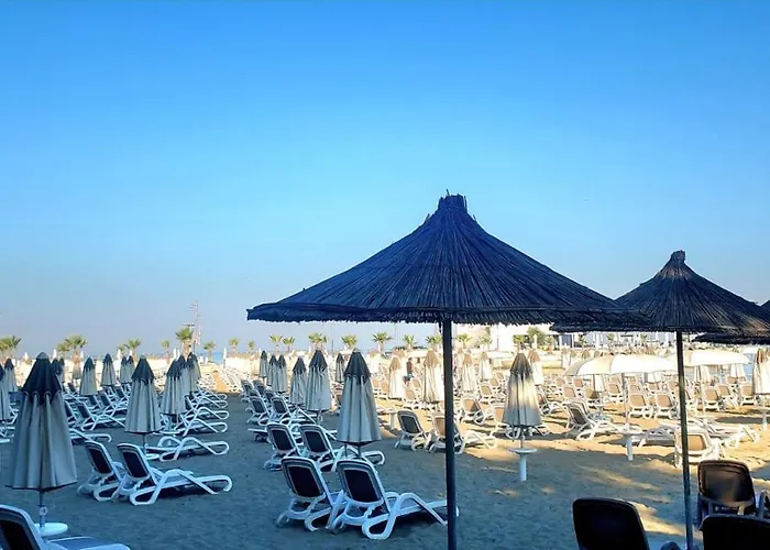 & Vacations - Qerret, Golem, Durres 4*