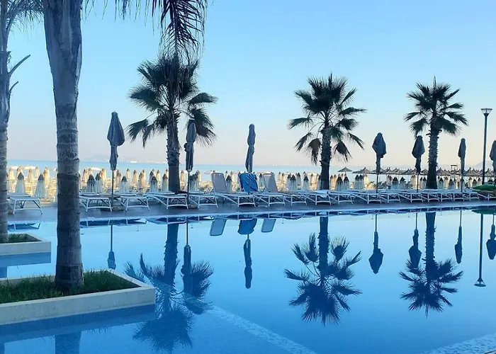 & Vacations - Qerret, Golem, Durres Daire Golem (Tirana)